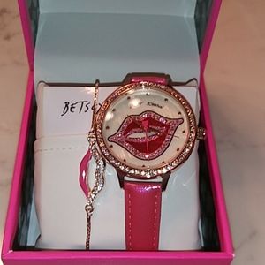 Betsey Johnson Red Lip Watch and Bracelet NWT